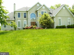 10509 Dunn Meadow Rd, Vienna, VA 22182