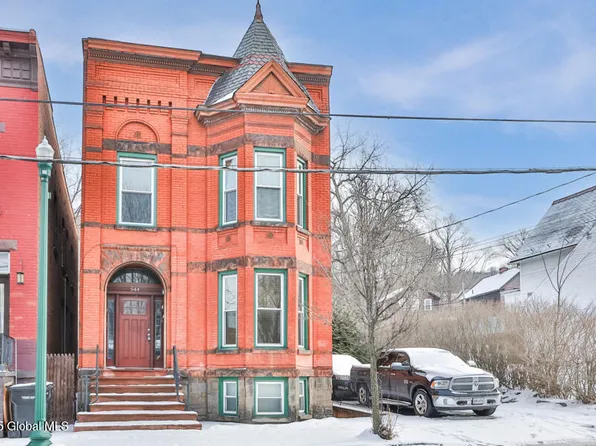 544 1st Street, Troy, NY 12180