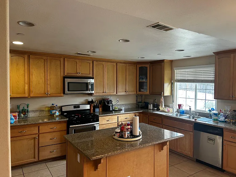 55436 Laurel Crest Dr — Photo 3