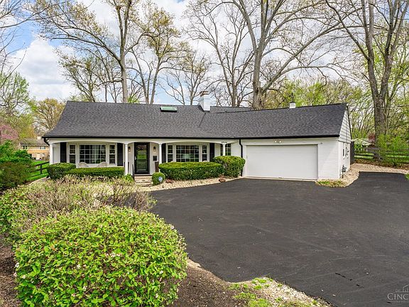 4th image of 6534 Glade Ave
