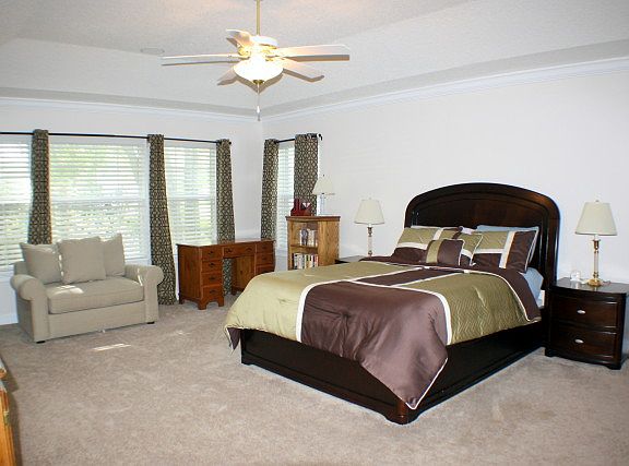5th image of 1316 Sparkleberry Ct