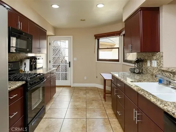 1106 Oceanaire Dr APT 18, San Luis Obispo, CA 93405