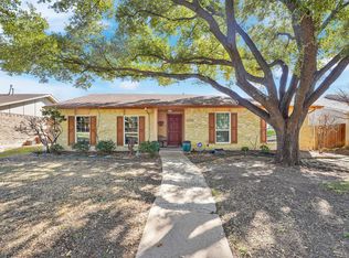 1802 Addington Dr, Carrollton, TX 75007