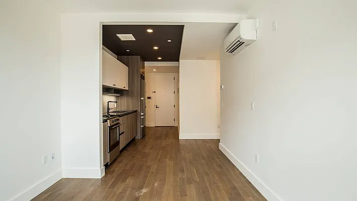 Rented by Nooklyn NYC LLC | media 36