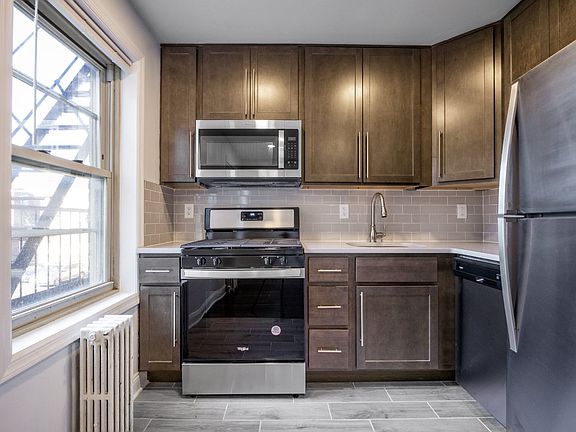 2nd image of 1143 Kennedy Blvd #1P2D