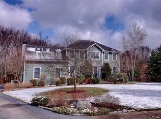 188 Misty Meadow Ln, North Kingstown, RI 02852
