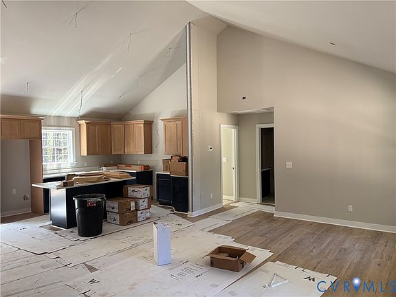 3rd image of 24178 Cabin Point Rd