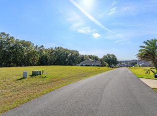 1007 Myrtle Breezes Ct #19, Fruitland Park, FL 34731