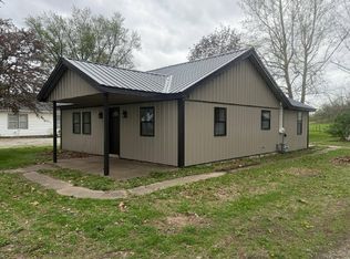 24736 Main St, Wayland, MO 63472