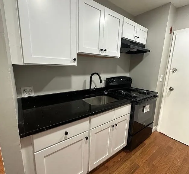402 Olive St #C13 — Photo 2