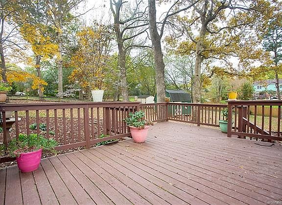 2nd image of 4220 Montibello Dr
