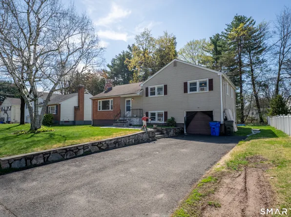 115 Hilldale Rd, West Hartford, CT 06117