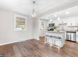 1053 Cayer Dr, Glen Burnie, MD