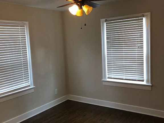 4th image of 1104 Leaf Ave