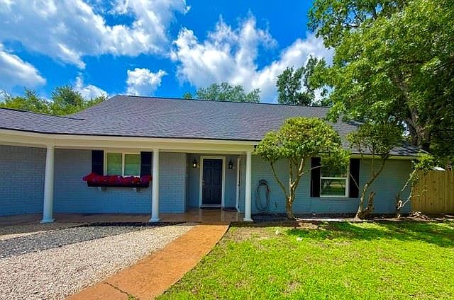 1st image of 7303 Whispering Creek Cir #A & B