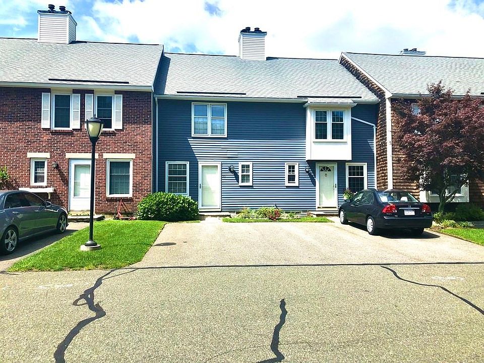 1st image of 35 Gooseneck Ln Unit 35