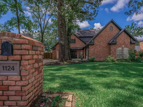 1124 Stillmeadow Ln, Longview, TX 75604