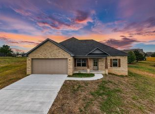 32 High Point Dr, Greenbrier, AR 72058