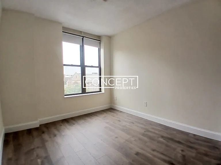 1126-1128 Boylston St #506 — Photo 4