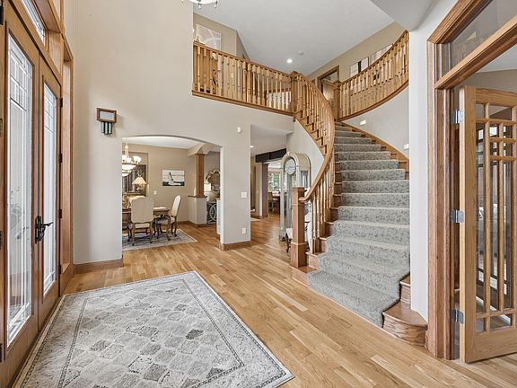 4th image of 23840 Prairie Ct