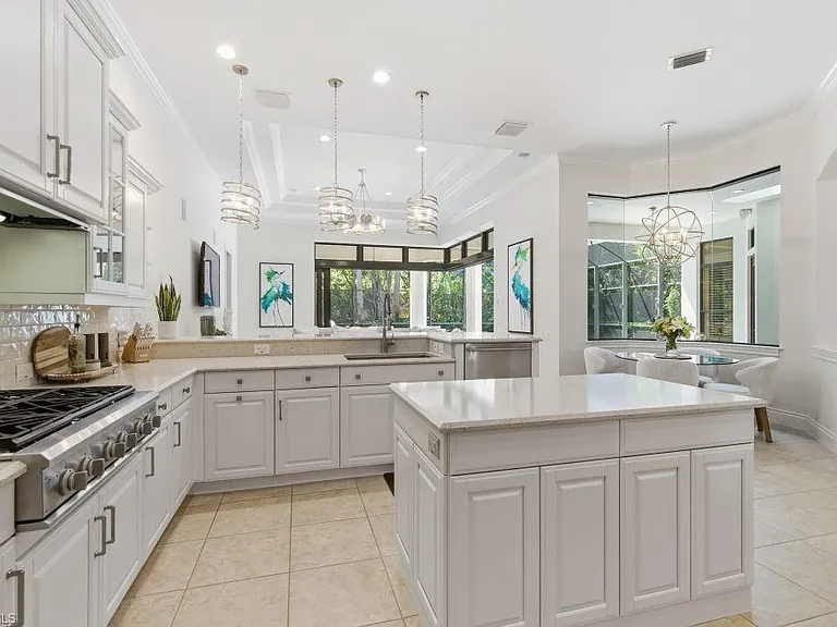 18610 Verona Lago Dr — Photo 12