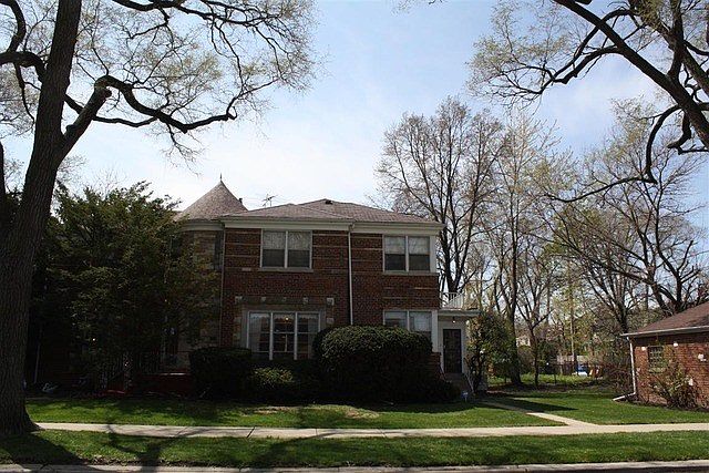 1st image of 6156 N Saint Louis Ave