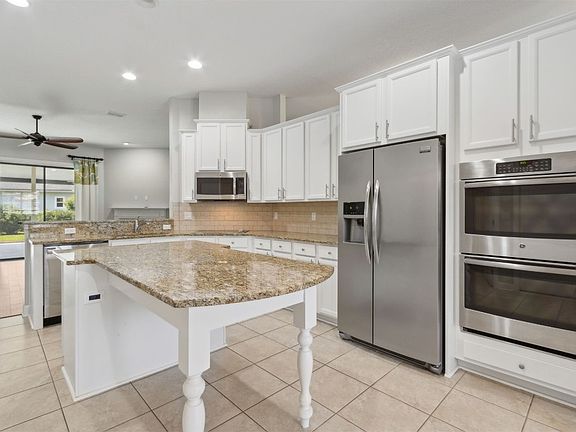 4th image of 33146 Prairie Parke Pl