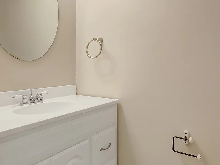 7926 Pebble Brook Ct — Photo 12