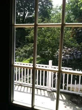 248 Fisher Pl #2 — Photo 4