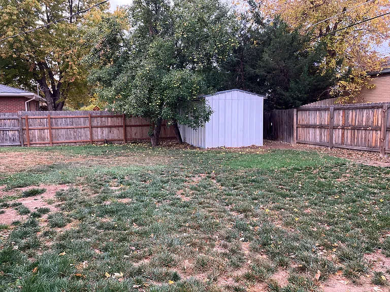 365 Kohl St — Photo 35