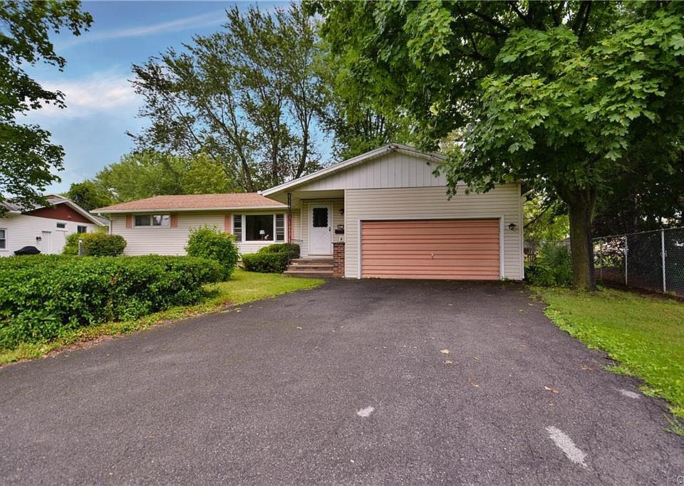1st image of 4871 Juneway Dr N