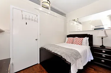 Rented by Eisenberg Exclusives