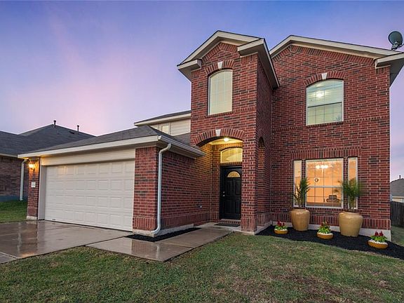 2nd image of 132 Ashwood S