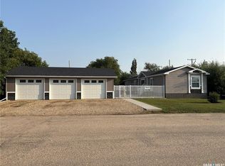151 2nd Ave E, Bengough, SK S0C0K0