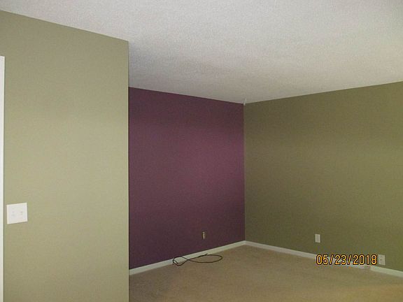4th image of 502 Robinwood Dr