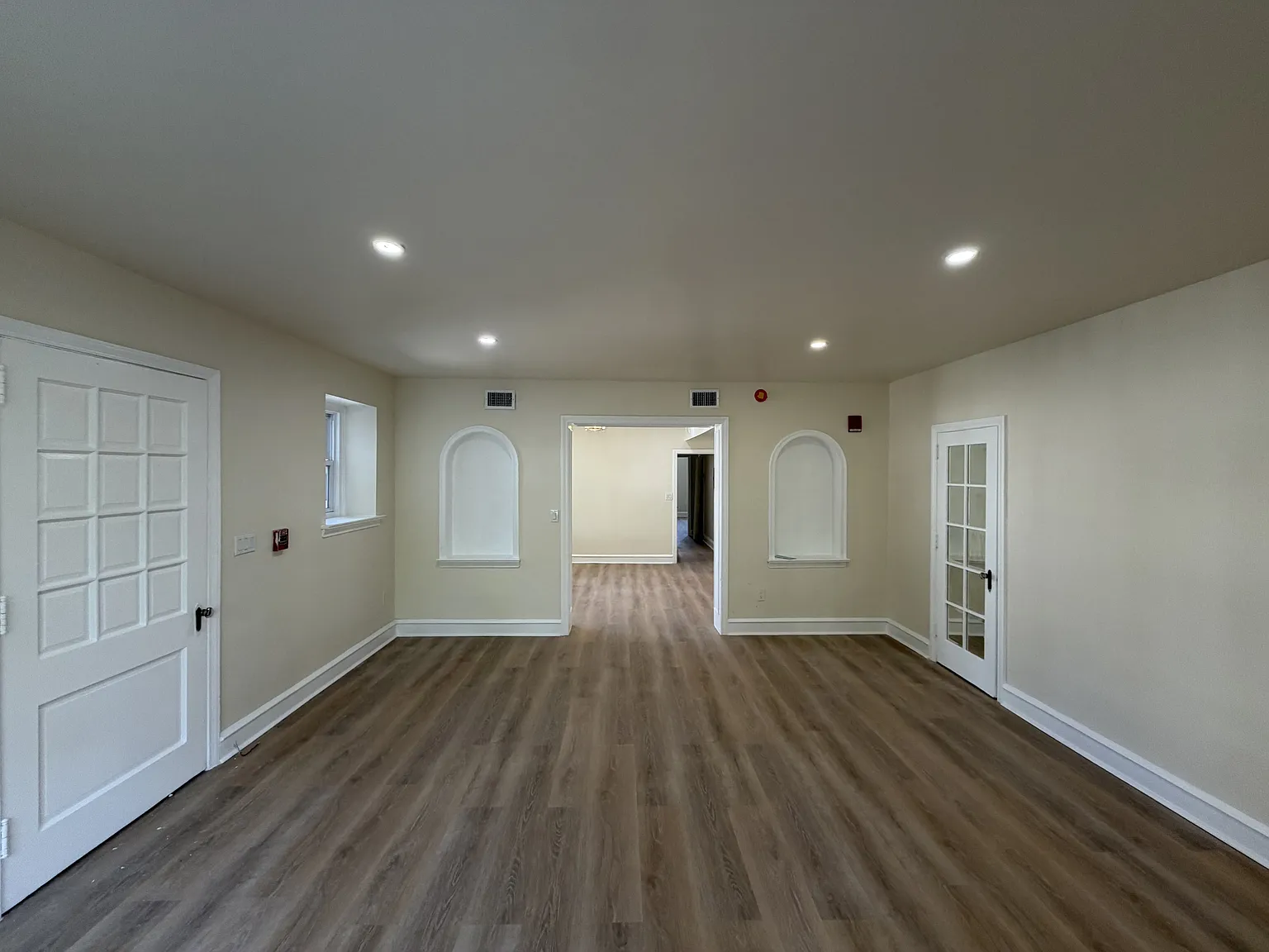 1651 West Grange Avenue - 2 — Photo 3