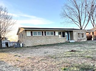 402 Ford St, Muscle Shoals, AL 35661