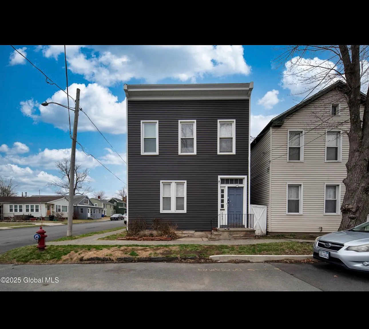 2 bed, 1700 sqft, $1,550 — Photo 1