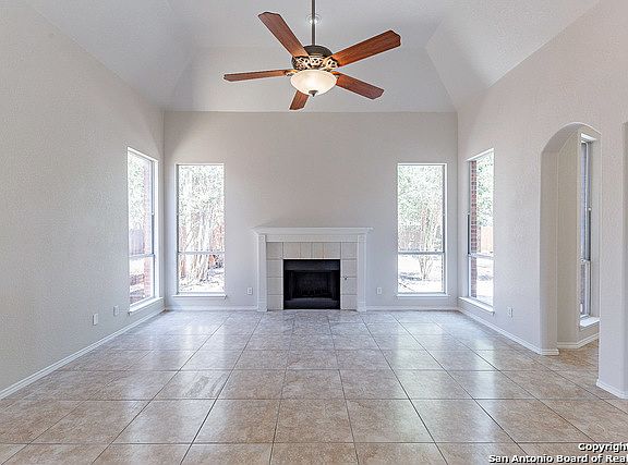 3rd image of 5107 SAGAIL PL
