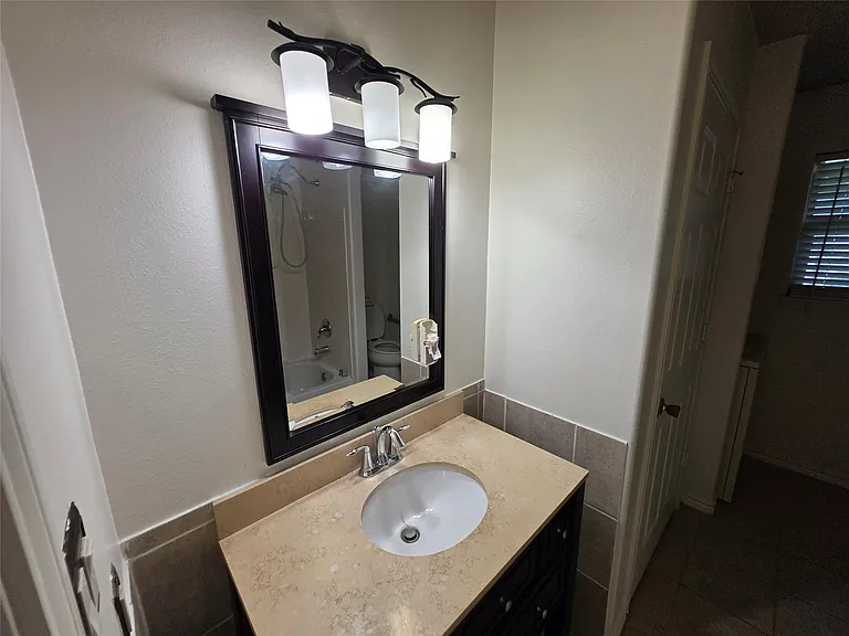 10635 Royal Cavins Dr — Photo 10