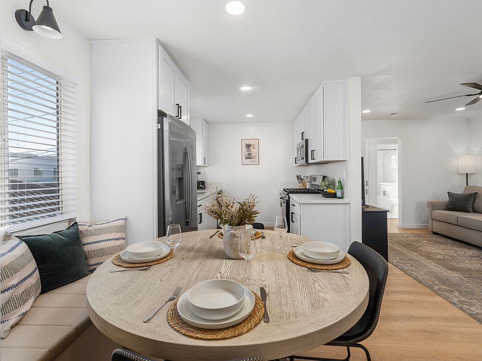 1st image of 4458-62 40th St #4458-1/2