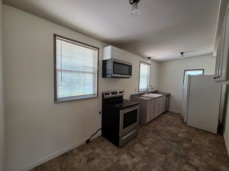 22884 Oakmont Dr — Photo 15