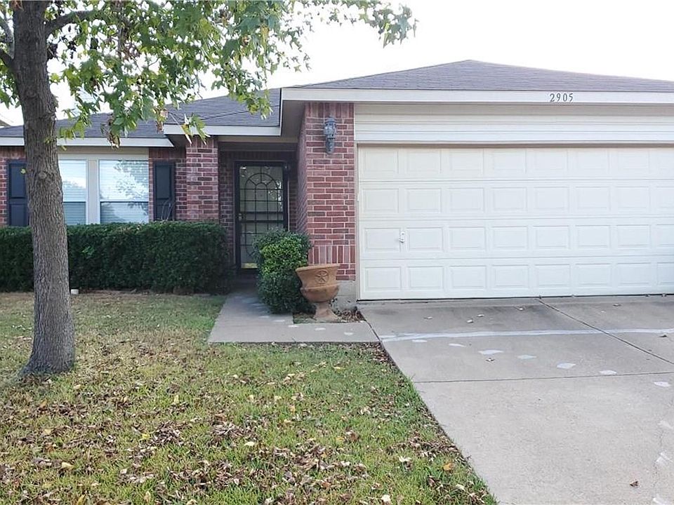 1st image of 2905 Meadowlark Dr