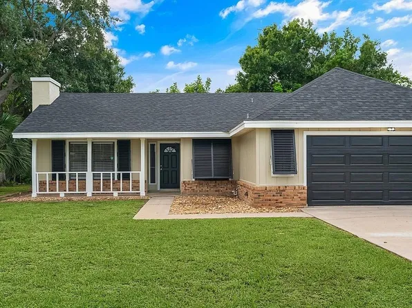 5400 Paleo Pines Circle, Fort Pierce, FL 34951