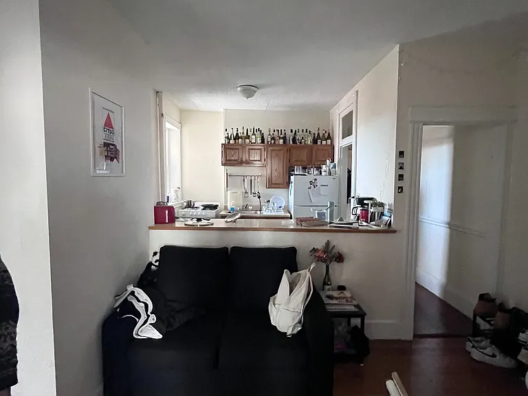 37 Queensberry St #17 — Photo 3
