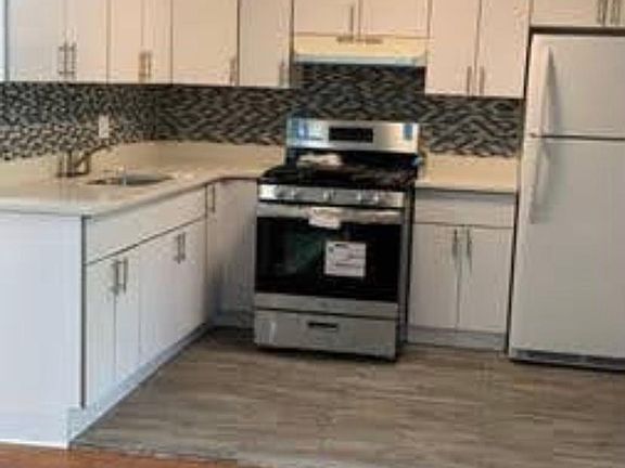 5th image of 61-17 163rd St #3