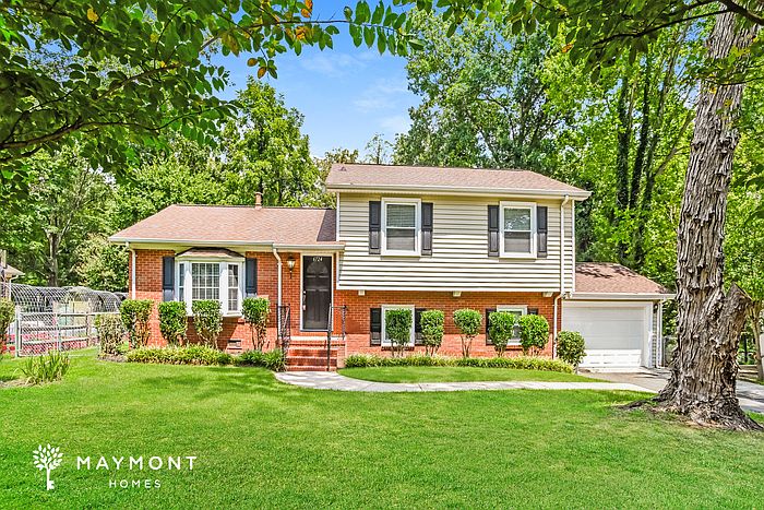 1st image of 6724 Castlegate Dr