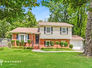 6724 Castlegate Dr, Charlotte, NC 28226
