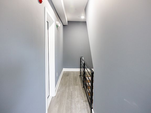 4th image of 1201 Lindley Ave #3