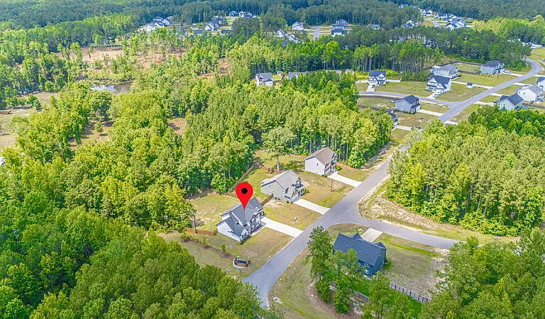 21 Solomon Dr — Photo 31